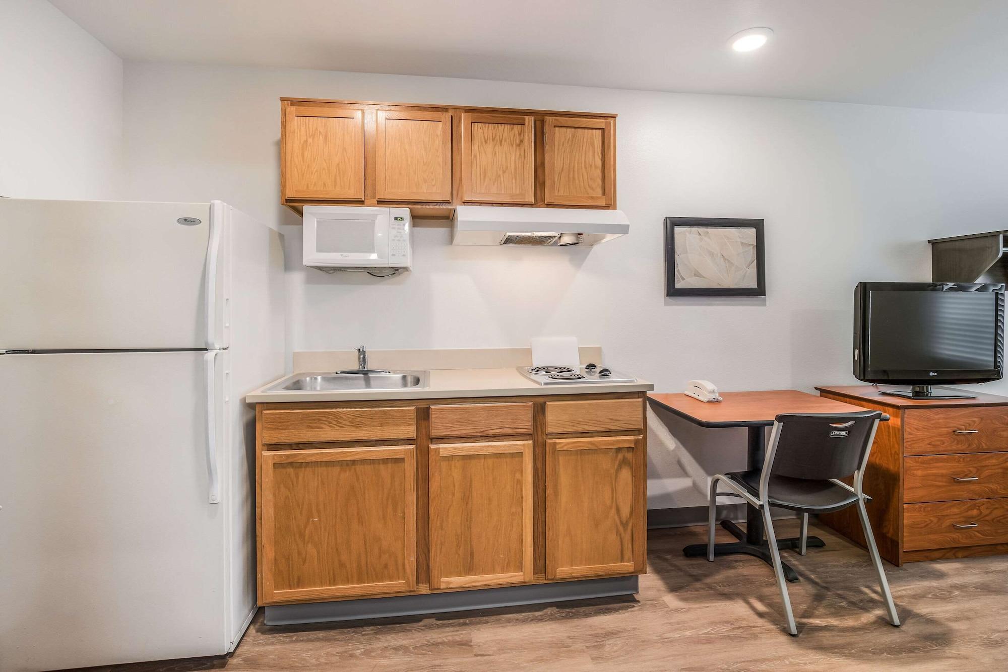 Extended Stay America Select Suites - Tallahassee - Northwest エクステリア 写真